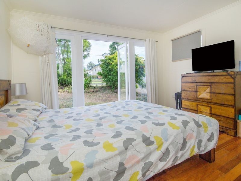 15 Logan Street, North Booval QLD 4304