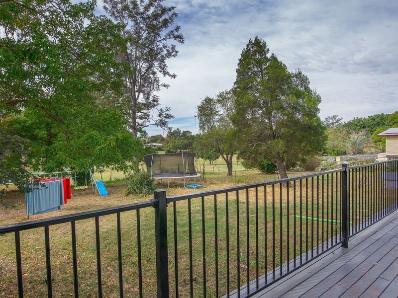 15 Logan Street, North Booval QLD 4304