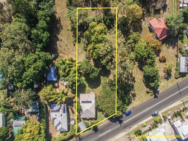 11 Creek Street, Bundamba QLD 4304