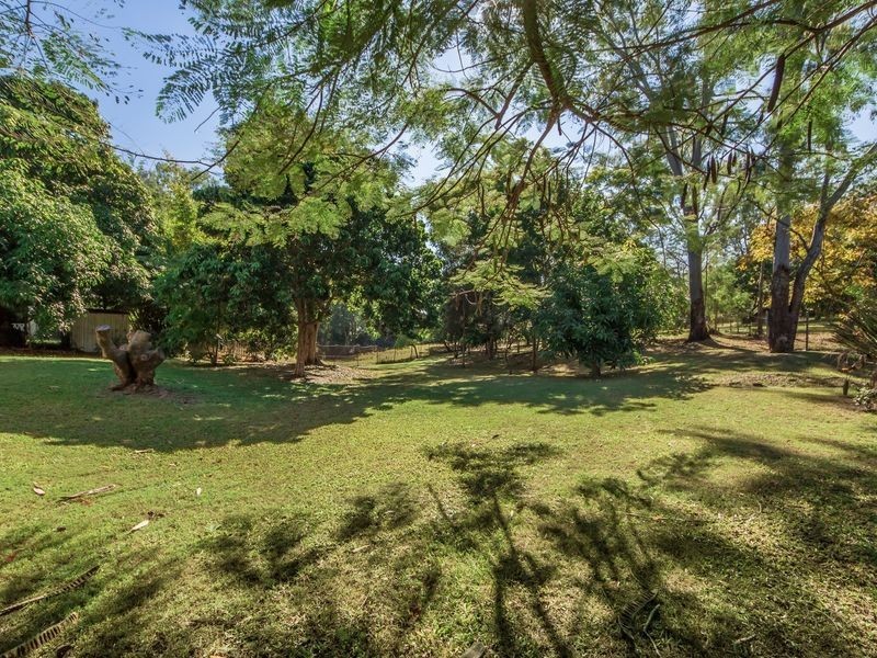 11 Creek Street, Bundamba QLD 4304