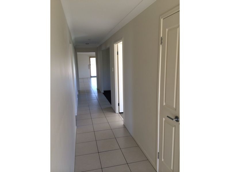 65 Vineyard Street, One Mile QLD 4305