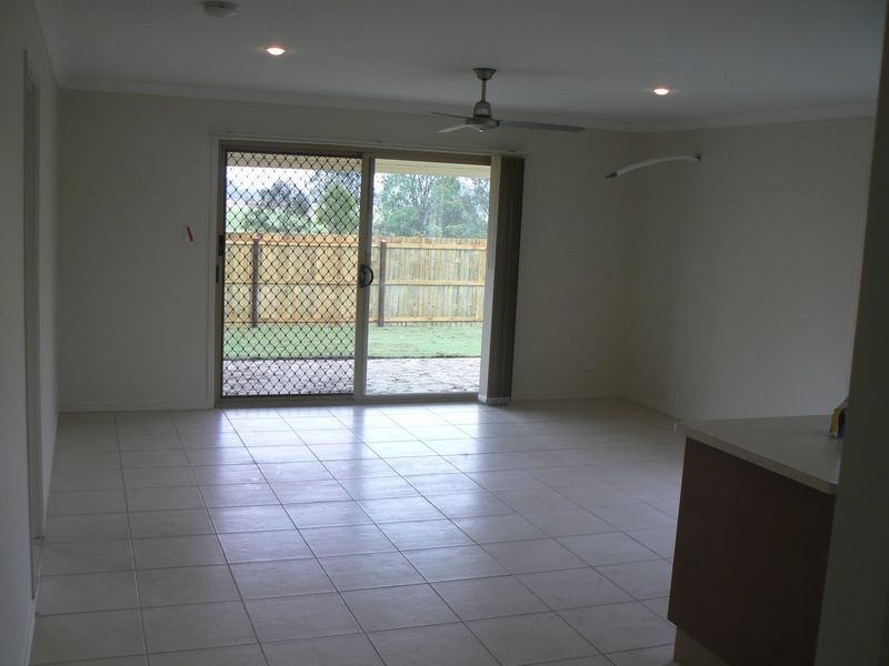 65 Vineyard Street, One Mile QLD 4305