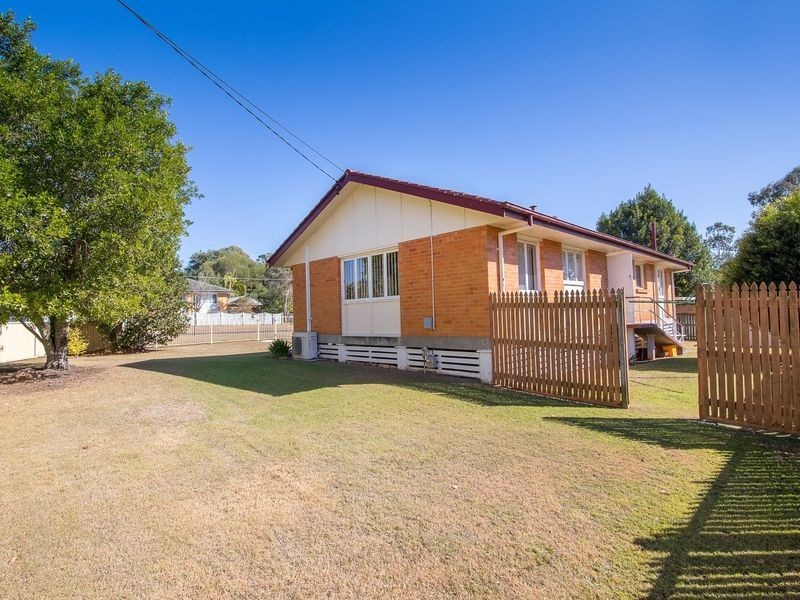1 Lawson Street, Leichhardt QLD 4305