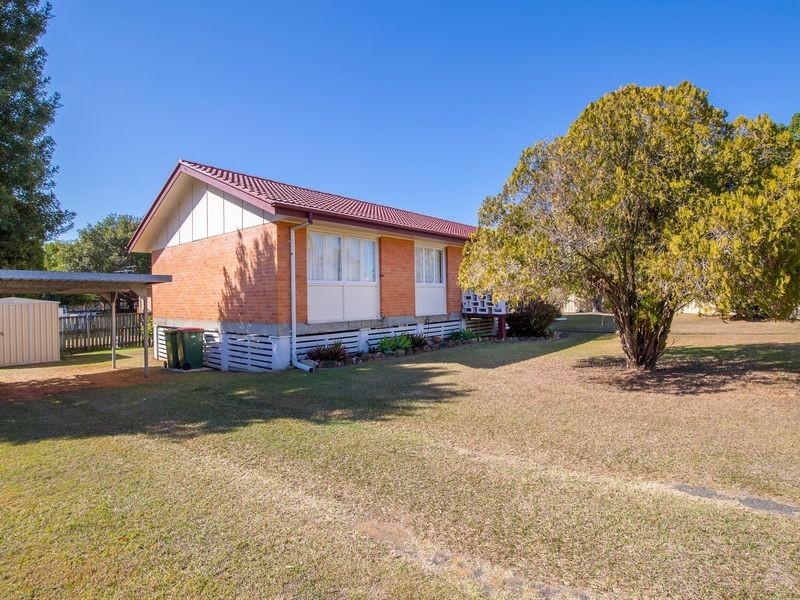 1 Lawson Street, Leichhardt QLD 4305