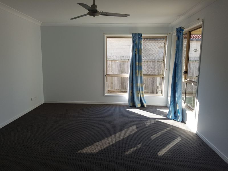 22 Doorey Street, One Mile QLD 4305