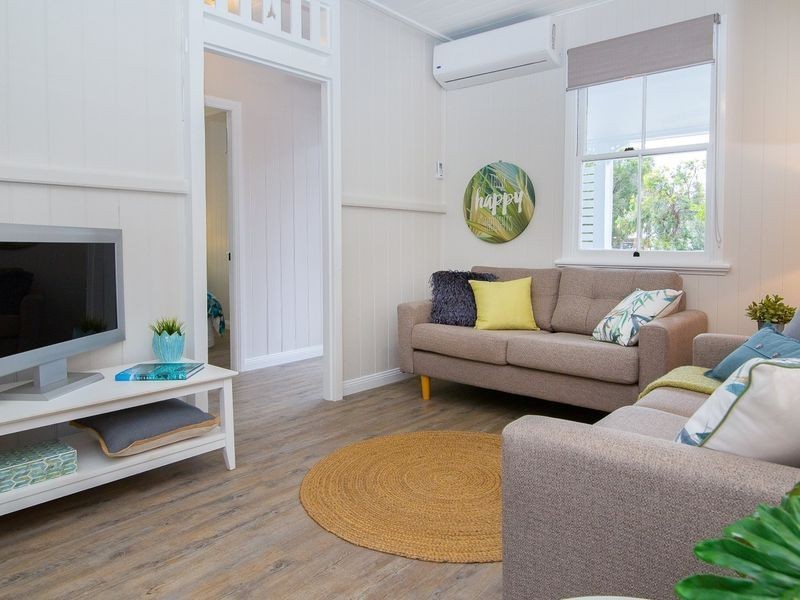 53 Glebe Road, Newtown QLD 4305