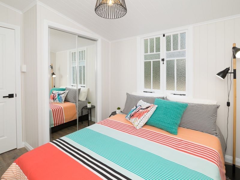 53 Glebe Road, Newtown QLD 4305