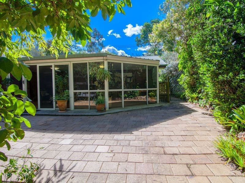6 Oak Street, Bundamba QLD 4304