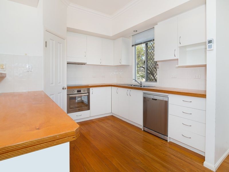 56 Toongarra Road, Leichhardt QLD 4305