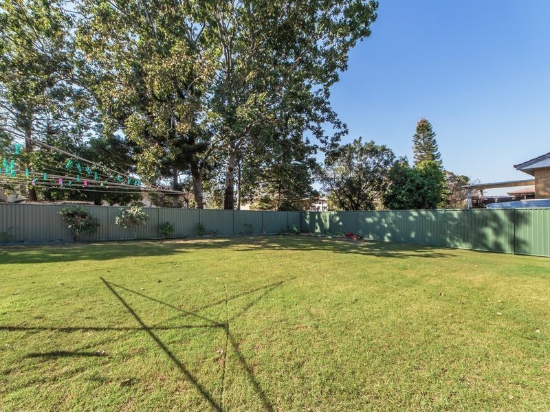 23 Ross Street, Brassall QLD 4305