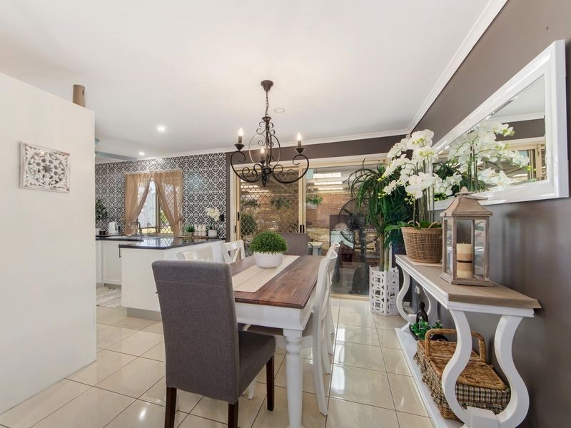 14 Glasgow Boulevard, Brassall QLD 4305
