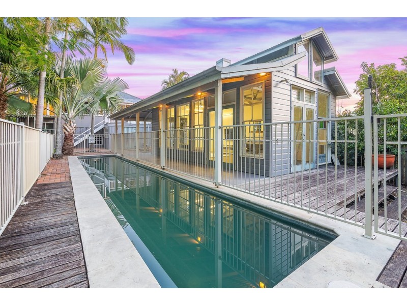 6 Tamar Street, Booval QLD 4304