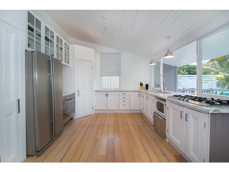 6 Tamar Street, Booval QLD 4304