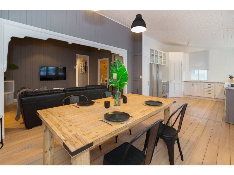 6 Tamar Street, Booval QLD 4304
