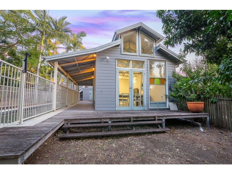 6 Tamar Street, Booval QLD 4304