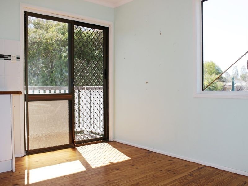 99 Woodford Street, One Mile QLD 4305