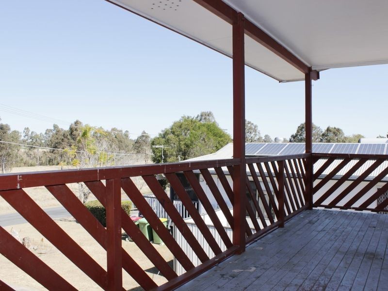 99 Woodford Street, One Mile QLD 4305