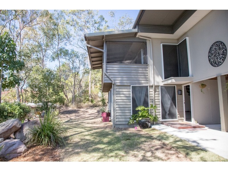 8 Shenton Street, Coalfalls QLD 4305