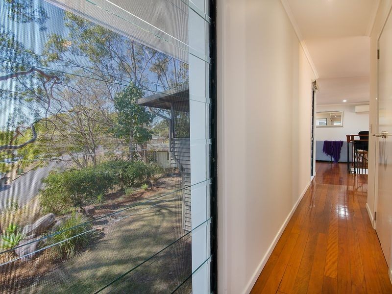 8 Shenton Street, Coalfalls QLD 4305
