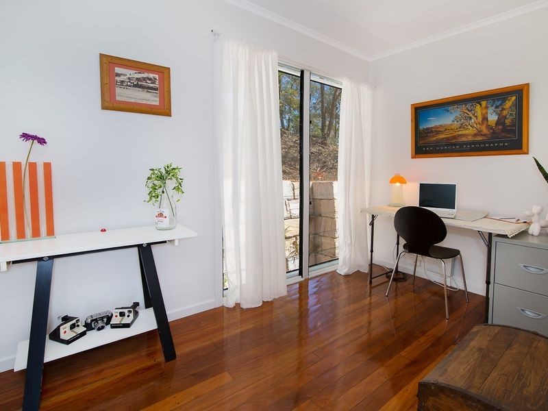8 Shenton Street, Coalfalls QLD 4305