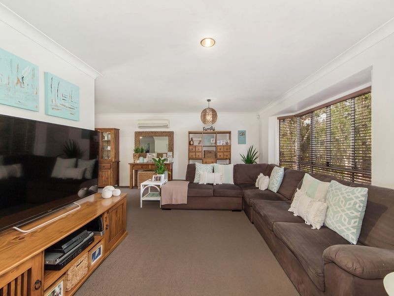 13 Bradfield Drive, Brassall QLD 4305