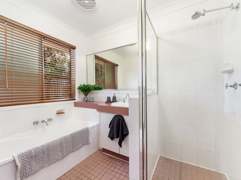 13 Bradfield Drive, Brassall QLD 4305