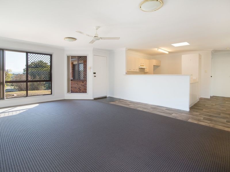 15 Cowley Drive, Flinders View QLD 4305