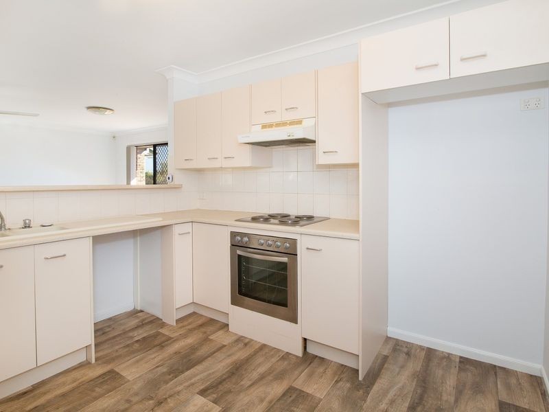 15 Cowley Drive, Flinders View QLD 4305