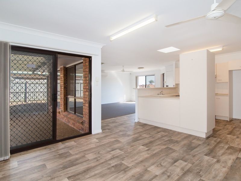 15 Cowley Drive, Flinders View QLD 4305