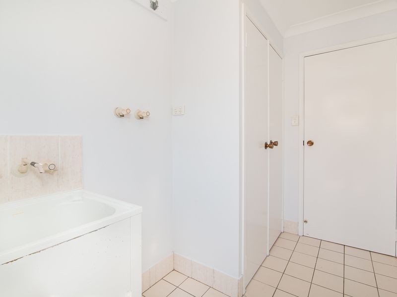 15 Cowley Drive, Flinders View QLD 4305