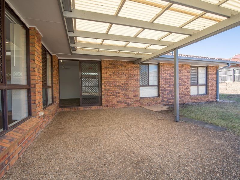 15 Cowley Drive, Flinders View QLD 4305