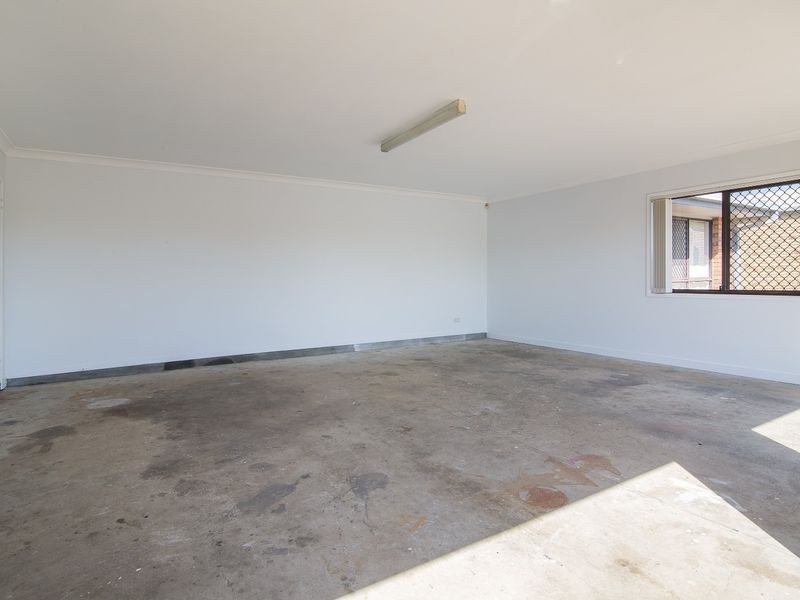 15 Cowley Drive, Flinders View QLD 4305