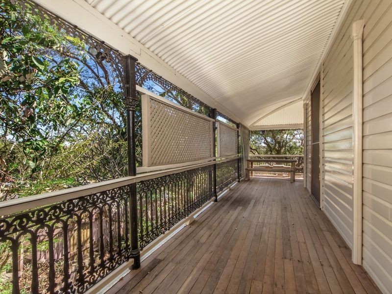 1 Smith Street, North Ipswich QLD 4305