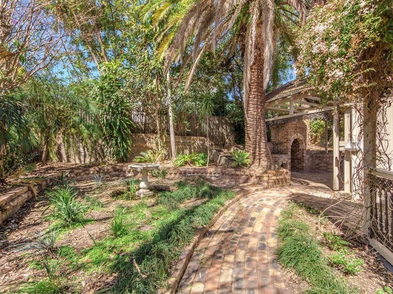 1 Smith Street, North Ipswich QLD 4305