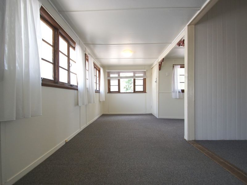 2 Canning Lane, North Ipswich QLD 4305