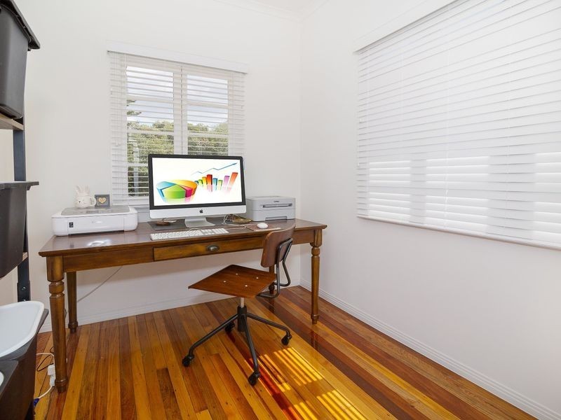 62B Chermside Road, Newtown QLD 4305