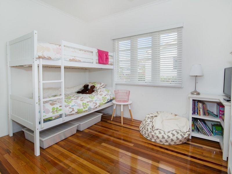 62B Chermside Road, Newtown QLD 4305