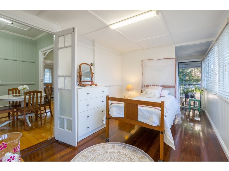 13 Tongue Street, East Ipswich QLD 4305