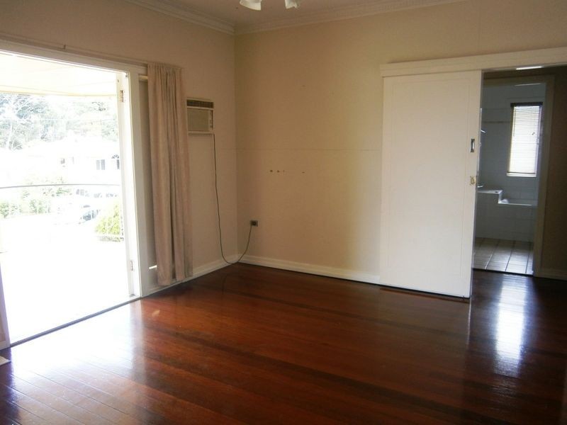 16 Gilliver Street, Eastern Heights QLD 4305