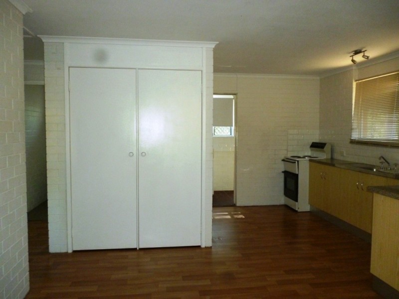 2/16 Cockrem Street, Brassall QLD 4305