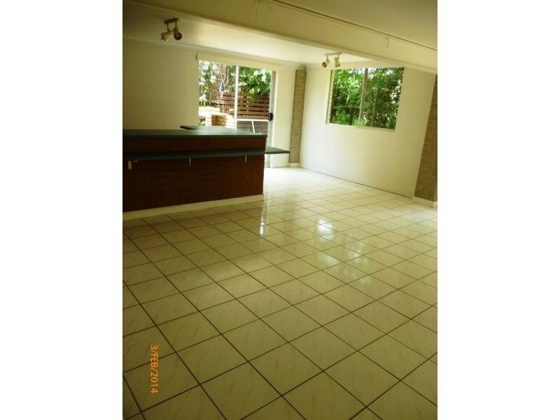 2 Cleary Street, Bundamba QLD 4304