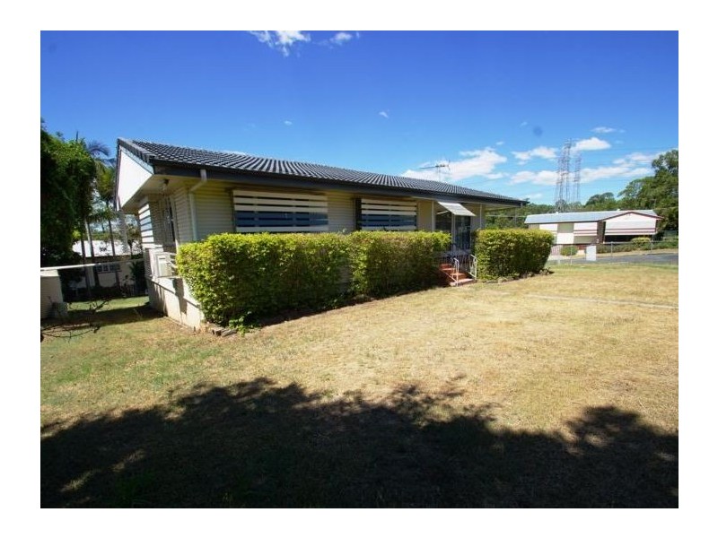 18 Grenadier Circle, Ebbw Vale QLD 4304