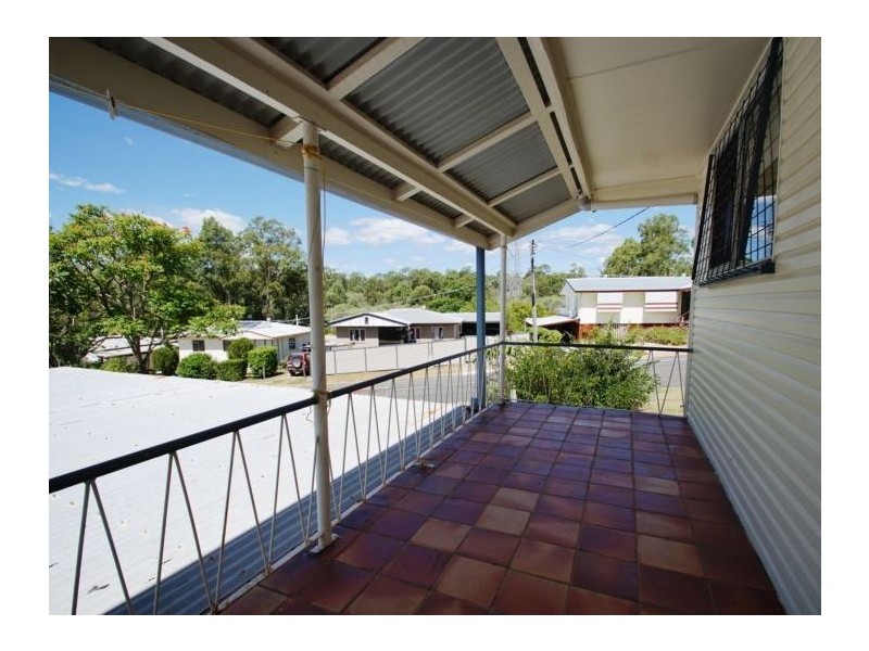 18 Grenadier Circle, Ebbw Vale QLD 4304