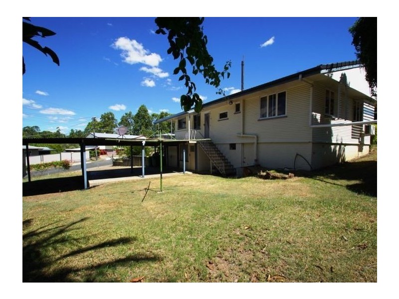 18 Grenadier Circle, Ebbw Vale QLD 4304