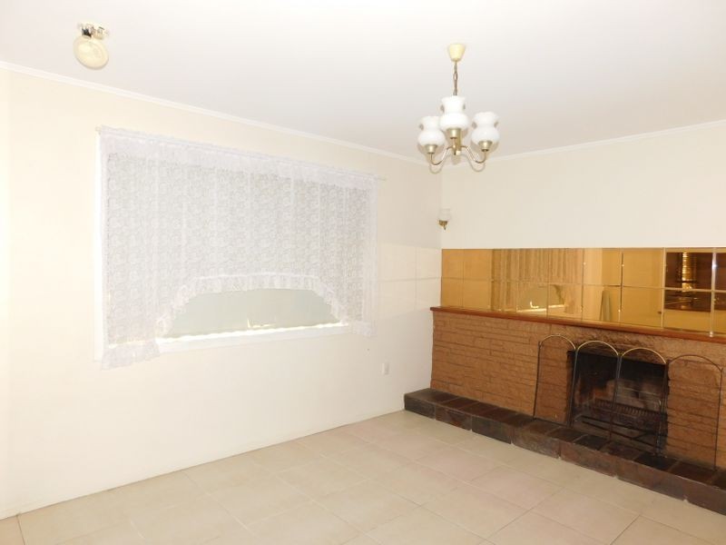 116 Raceview Street, Raceview QLD 4305