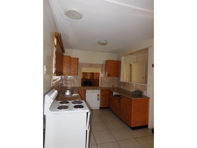 116 Raceview Street, Raceview QLD 4305