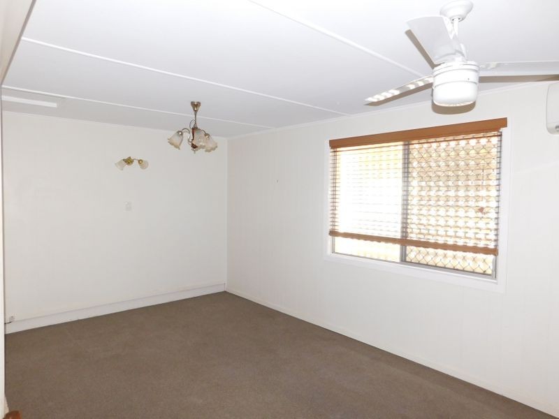 116 Raceview Street, Raceview QLD 4305