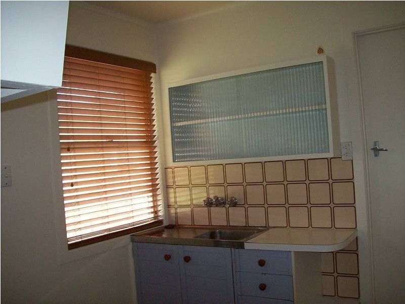 116 Raceview Street, Raceview QLD 4305