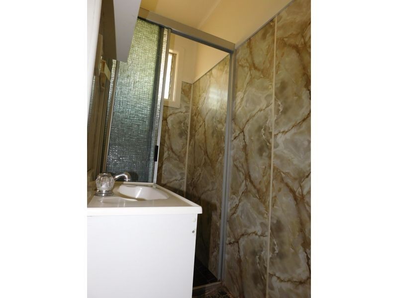 116 Raceview Street, Raceview QLD 4305