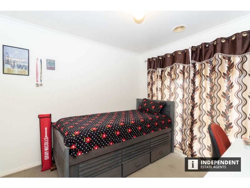 26 Providence Drive, Cranbourne West VIC 3977